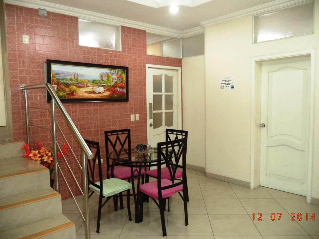 Hotel Jeshua Simmonds Guayaquil Esterno foto