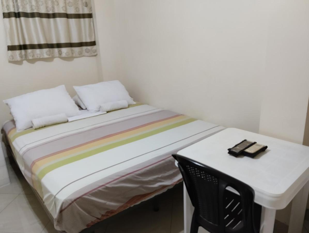Hotel Jeshua Simmonds Guayaquil Esterno foto