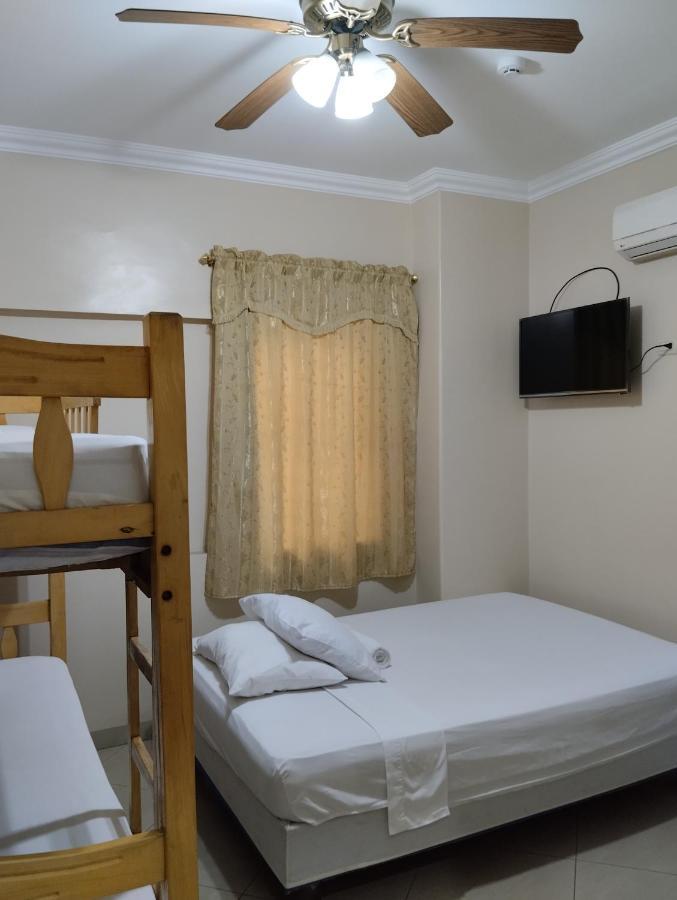 Hotel Jeshua Simmonds Guayaquil Esterno foto
