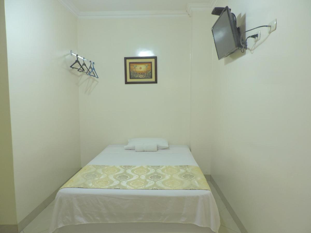 Hotel Jeshua Simmonds Guayaquil Esterno foto