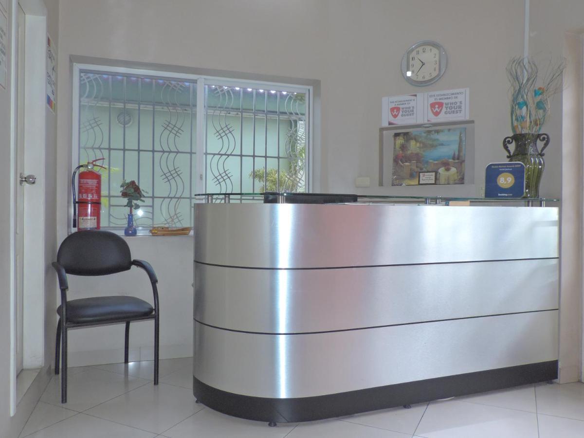 Hotel Jeshua Simmonds Guayaquil Esterno foto