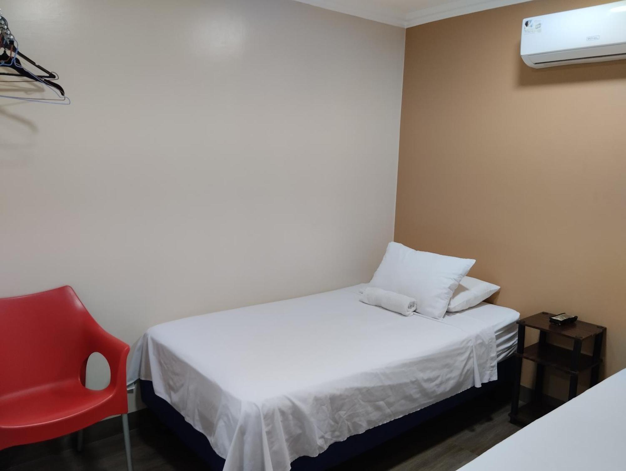 Hotel Jeshua Simmonds Guayaquil Esterno foto