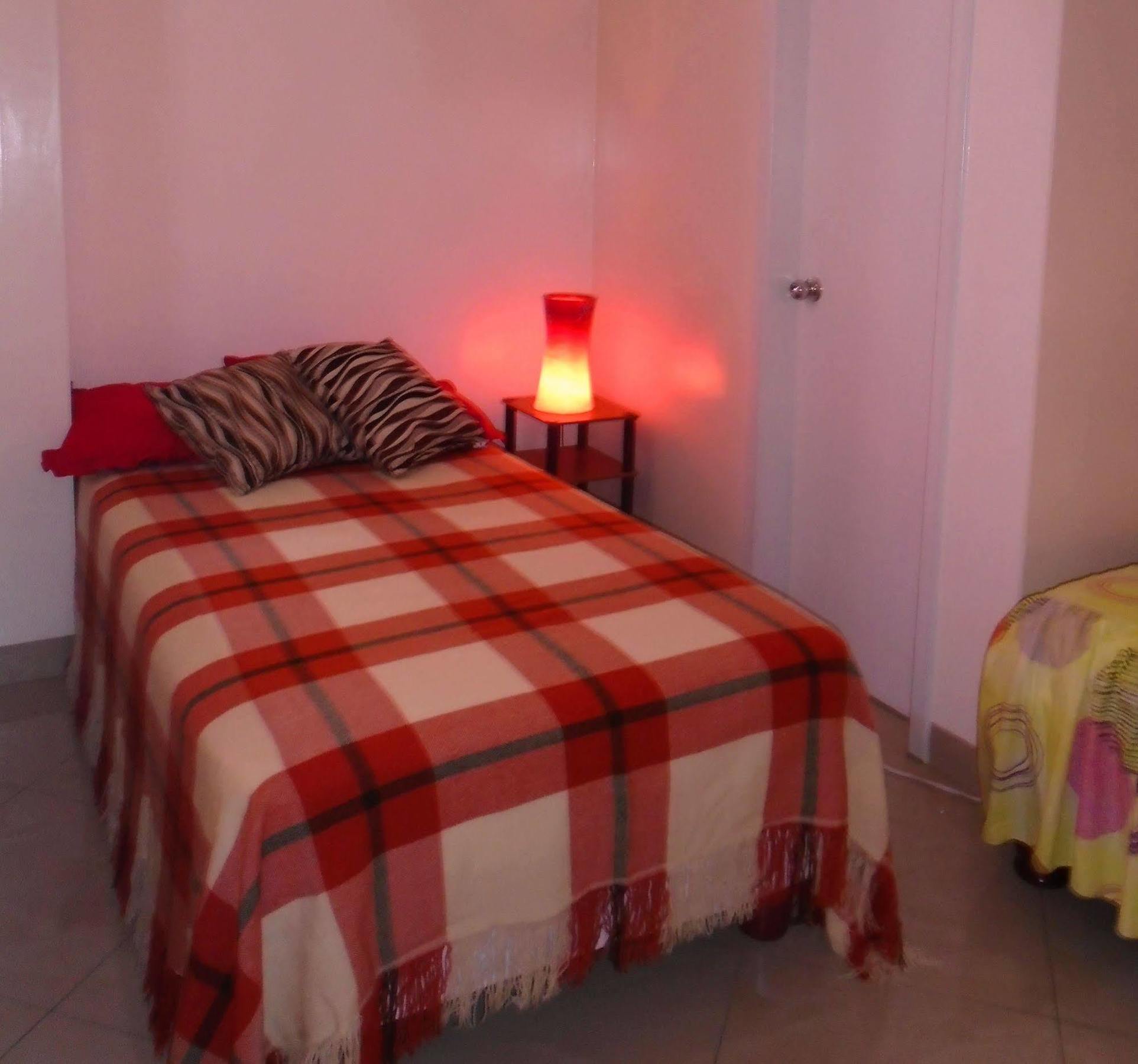 Hotel Jeshua Simmonds Guayaquil Esterno foto